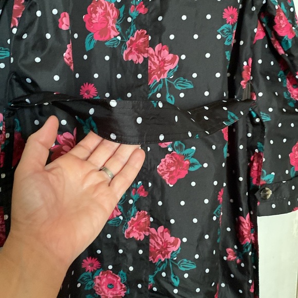 Capelli New York Hooded Belted floral dots Rain Trench Coat jacket size Medium - Picture 8 of 16